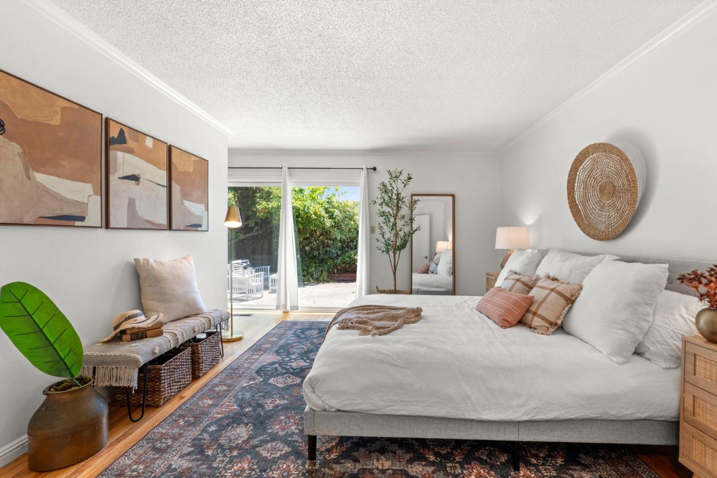 Detail Gallery Image 25 of 49 For 221 Segre Pl, Santa Cruz,  CA 95060 - 3 Beds | 2 Baths