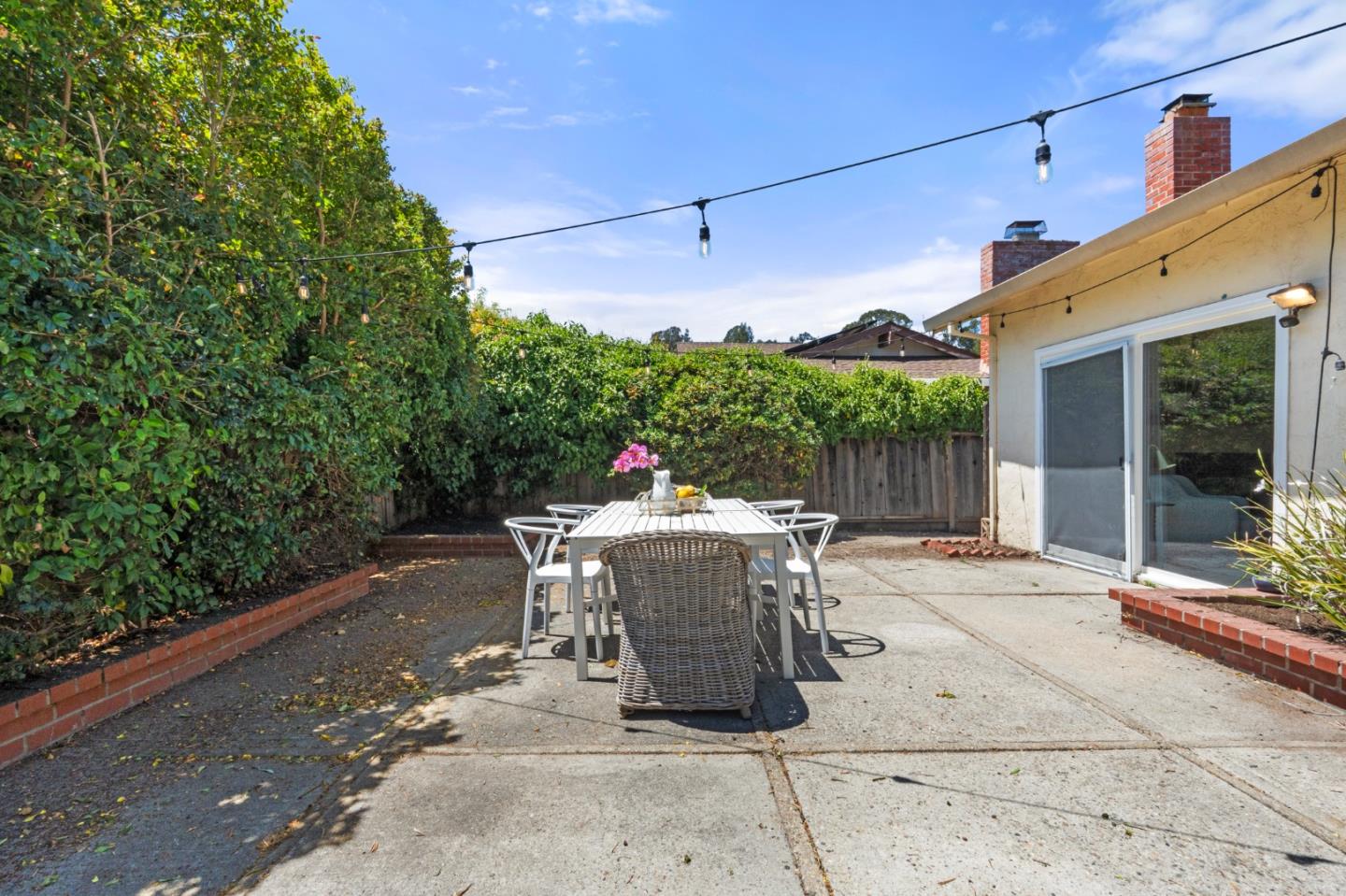 Detail Gallery Image 35 of 49 For 221 Segre Pl, Santa Cruz,  CA 95060 - 3 Beds | 2 Baths
