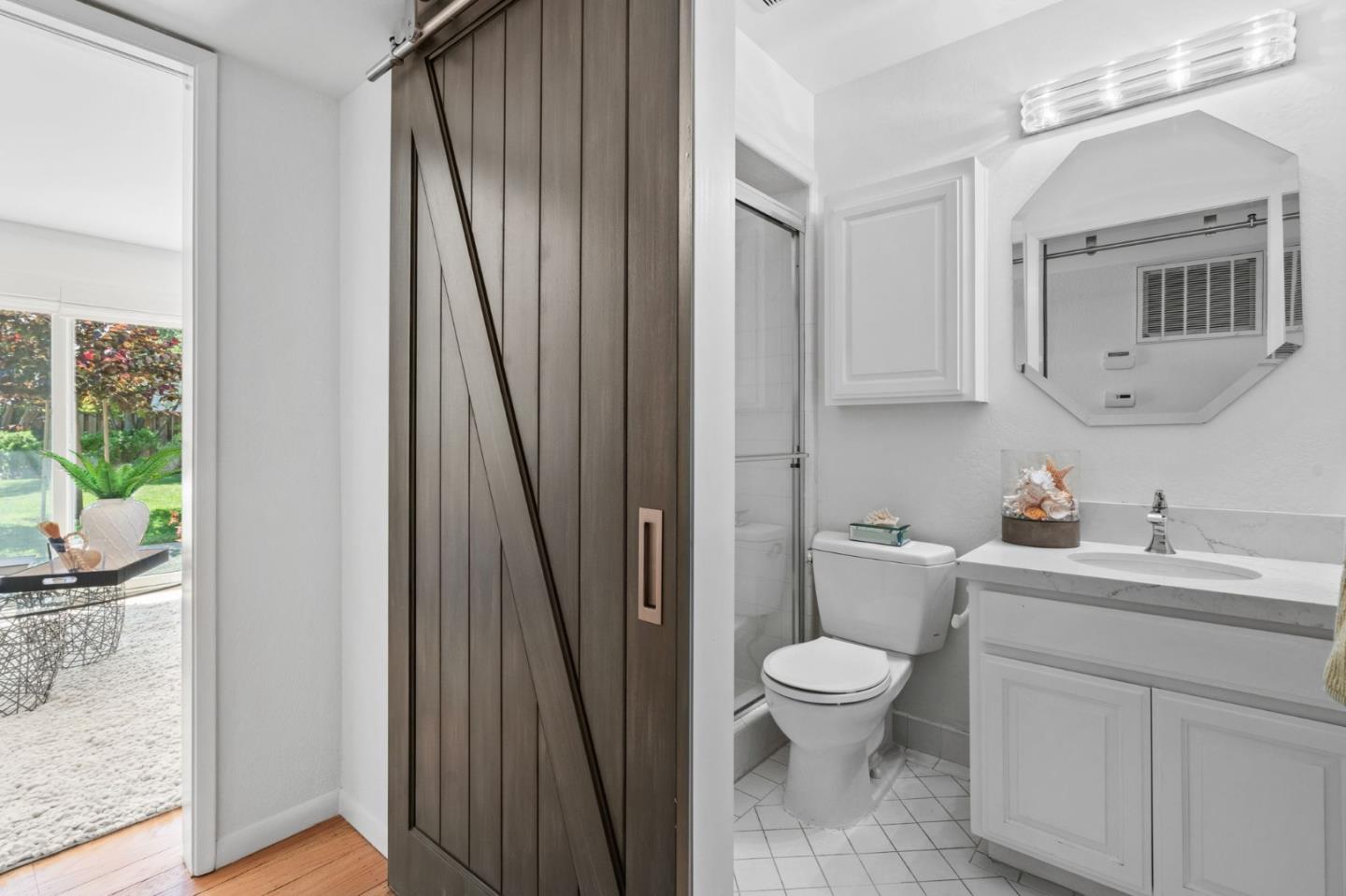 Detail Gallery Image 22 of 51 For 1454 Kyle Ct, Sunnyvale,  CA 94087 - 5 Beds | 3 Baths