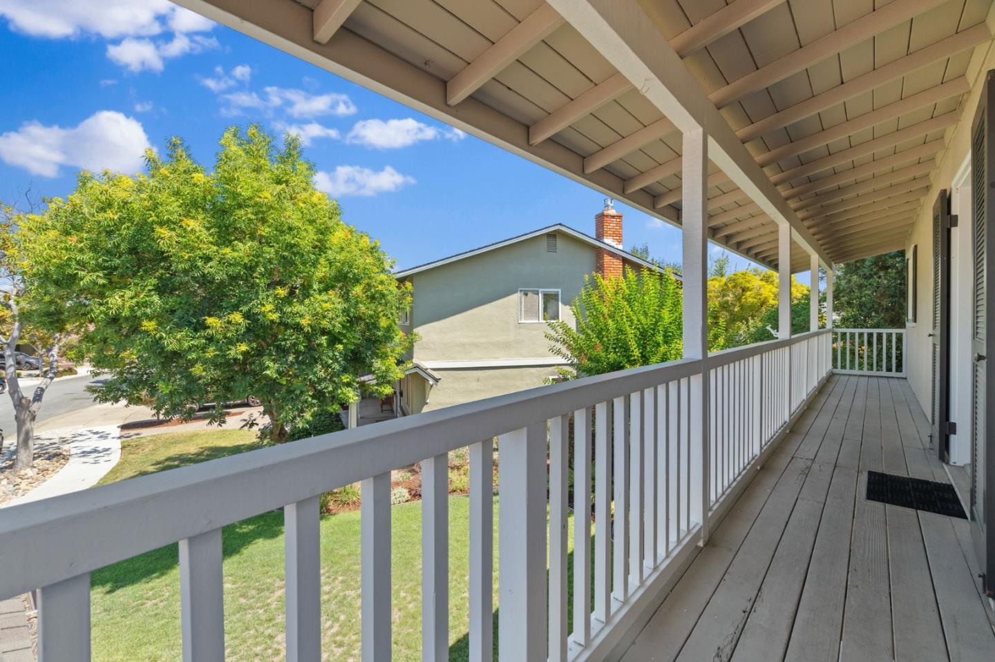 Detail Gallery Image 31 of 51 For 1454 Kyle Ct, Sunnyvale,  CA 94087 - 5 Beds | 3 Baths