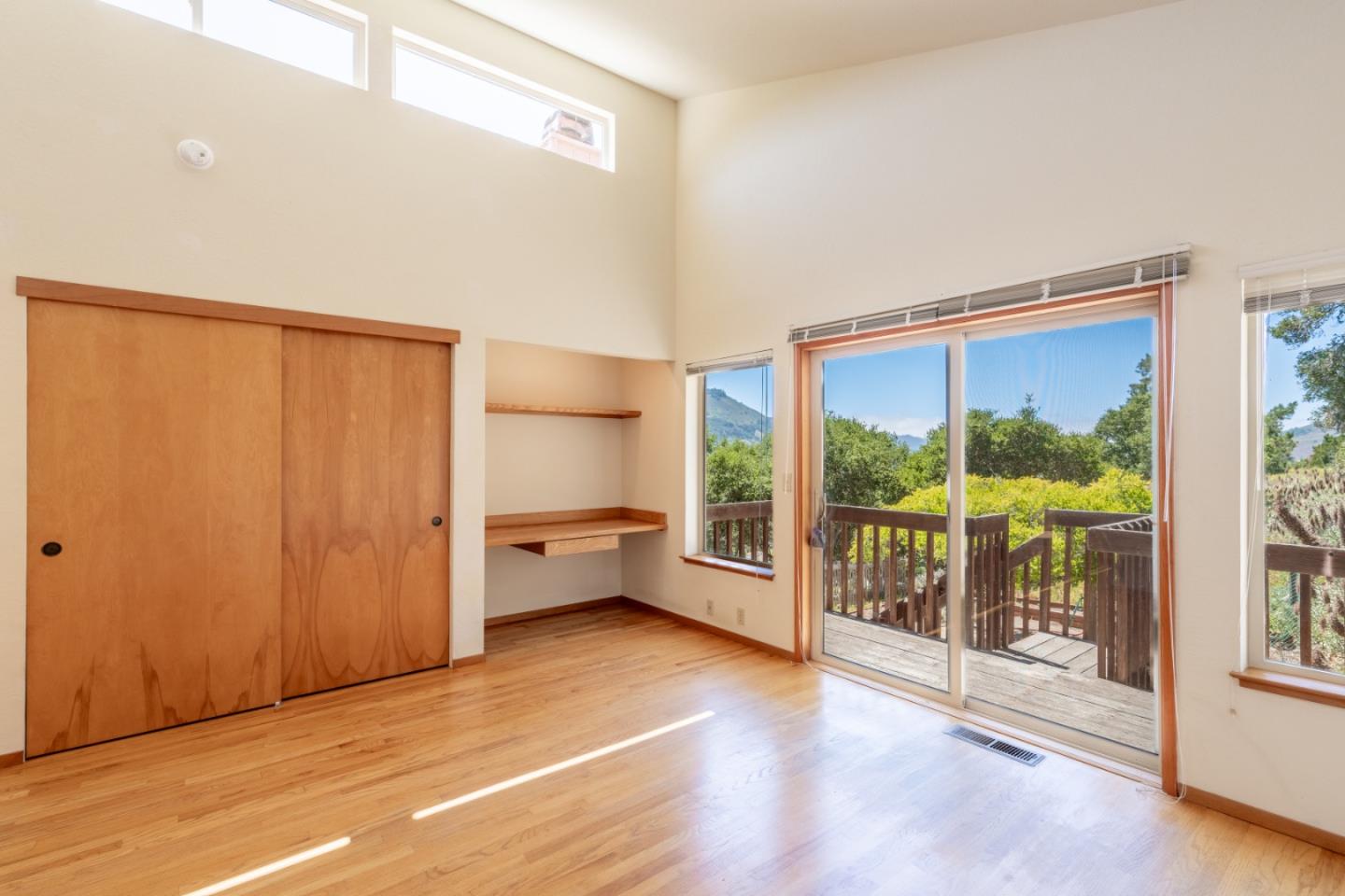 Detail Gallery Image 16 of 38 For 9365 Los Prados Dr, Carmel,  CA 93923 - 3 Beds | 2 Baths