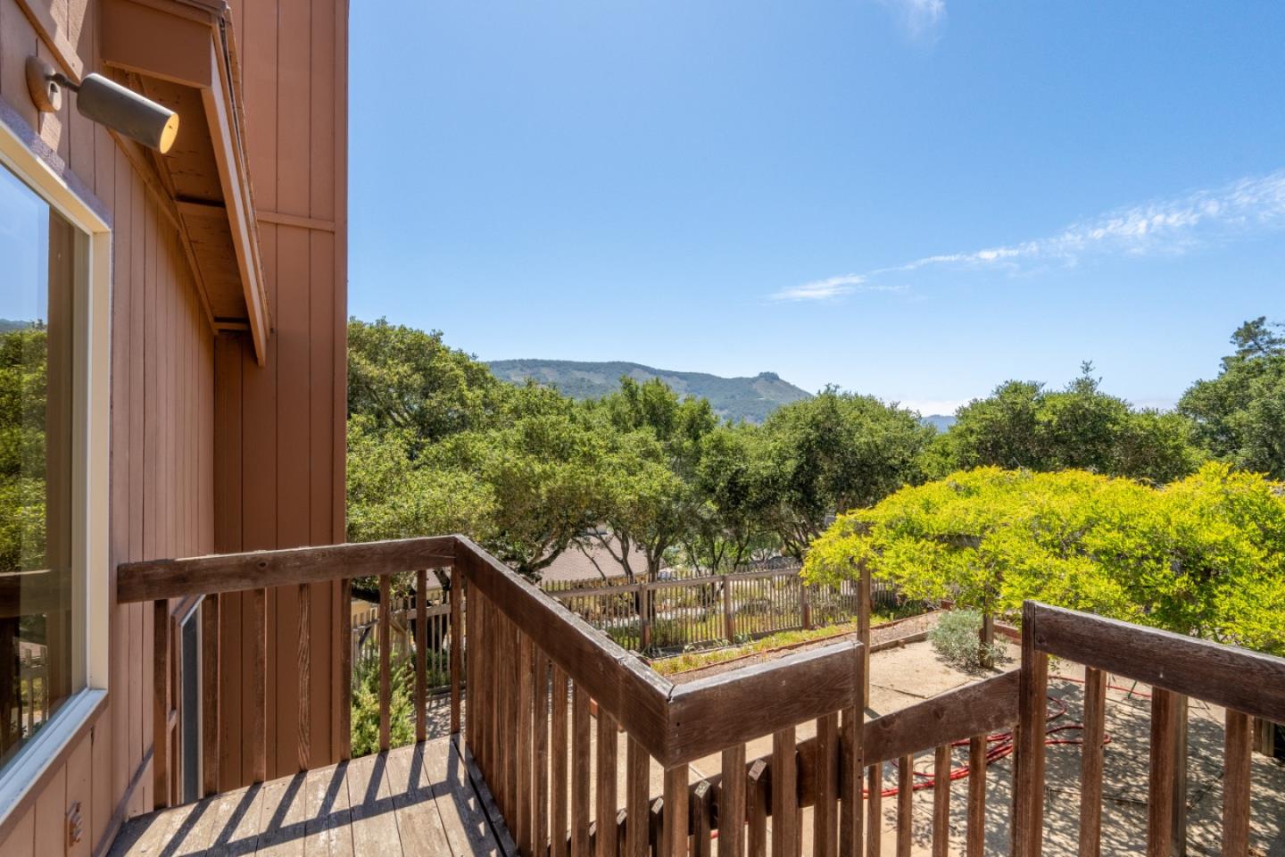 Detail Gallery Image 25 of 38 For 9365 Los Prados Dr, Carmel,  CA 93923 - 3 Beds | 2 Baths