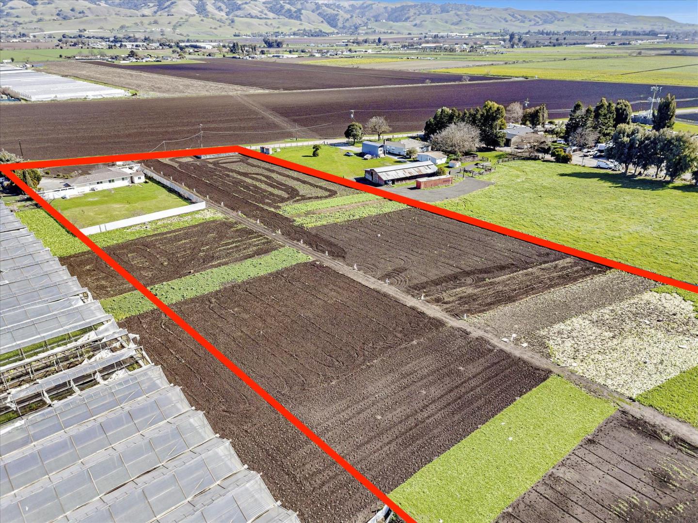 Detail Gallery Image 3 of 52 For 7381 Furlong Ave, Gilroy,  CA 95020 - 3 Beds | 2 Baths