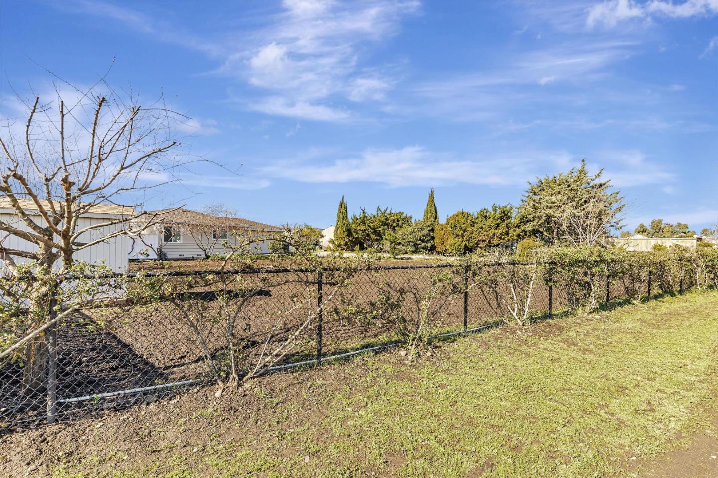 Detail Gallery Image 9 of 52 For 7381 Furlong Ave, Gilroy,  CA 95020 - 3 Beds | 2 Baths