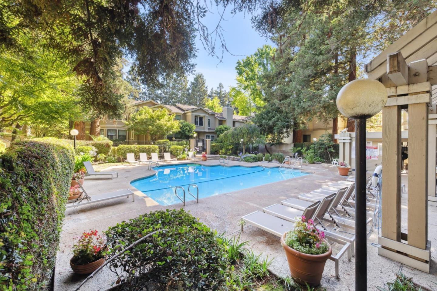Detail Gallery Image 26 of 26 For 968 Belmont Ter #7,  Sunnyvale,  CA 94086 - 2 Beds | 2/1 Baths