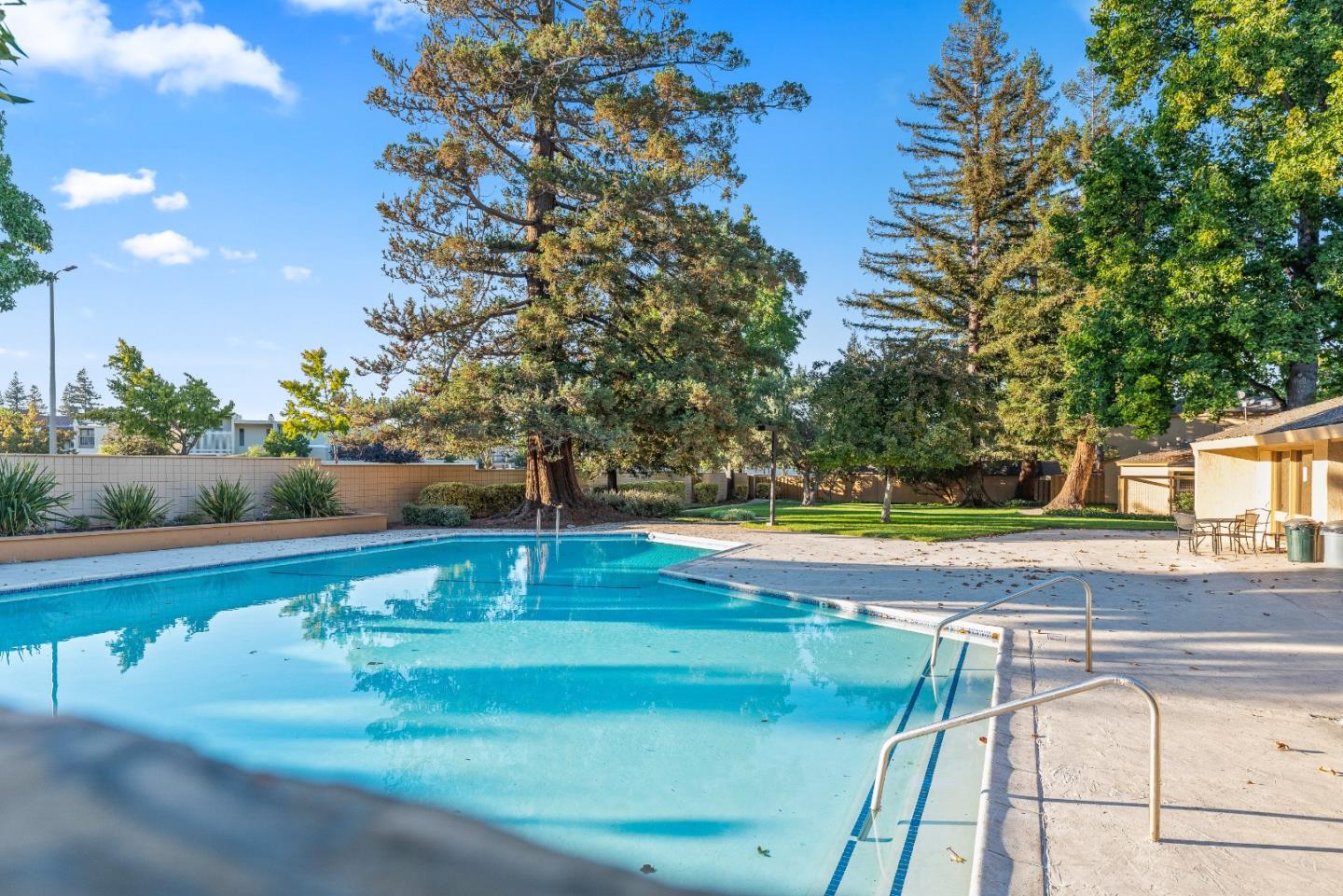 Detail Gallery Image 27 of 28 For 125 Connemara Way #26,  Sunnyvale,  CA 94087 - 2 Beds | 1 Baths