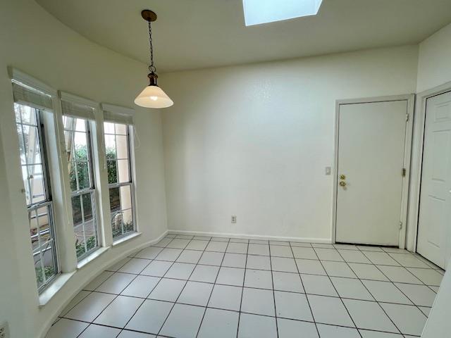 Detail Gallery Image 7 of 23 For 1124 Carlos Privada, Mountain View,  CA 94040 - 3 Beds | 2 Baths