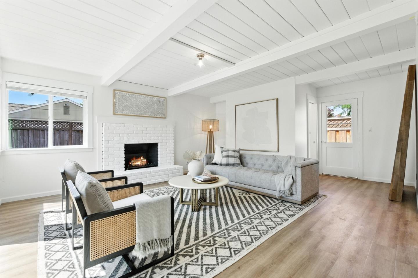 Detail Gallery Image 12 of 31 For 2241 Rita Ct, Santa Clara,  CA 95050 - 3 Beds | 2 Baths
