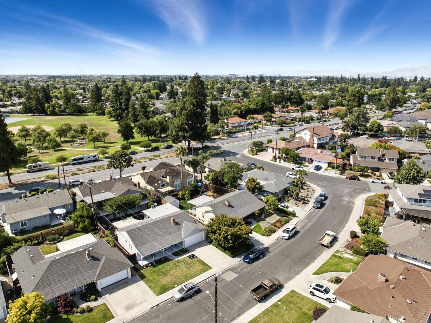 Detail Gallery Image 25 of 31 For 2241 Rita Ct, Santa Clara,  CA 95050 - 3 Beds | 2 Baths
