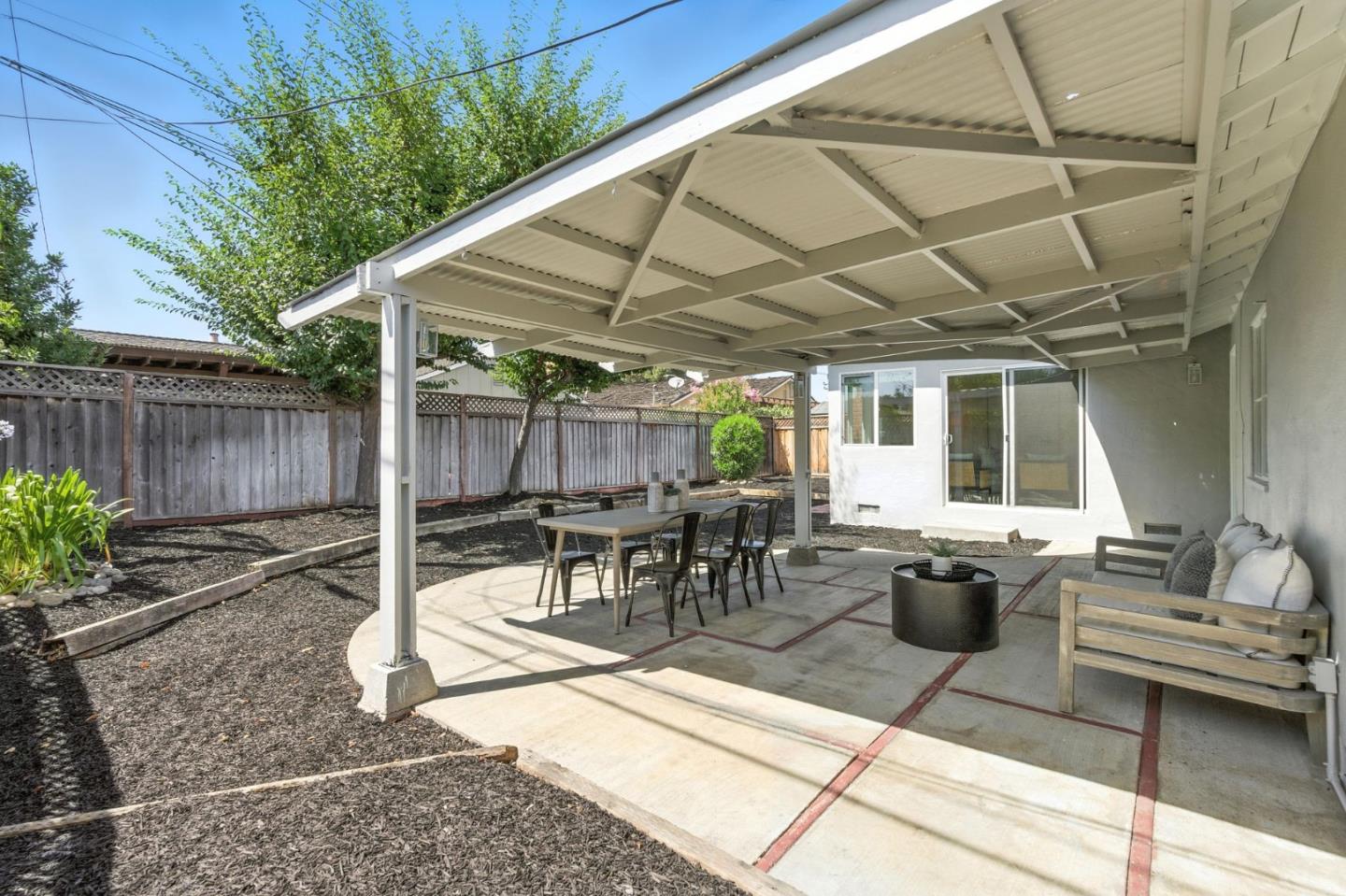 Detail Gallery Image 26 of 31 For 2241 Rita Ct, Santa Clara,  CA 95050 - 3 Beds | 2 Baths