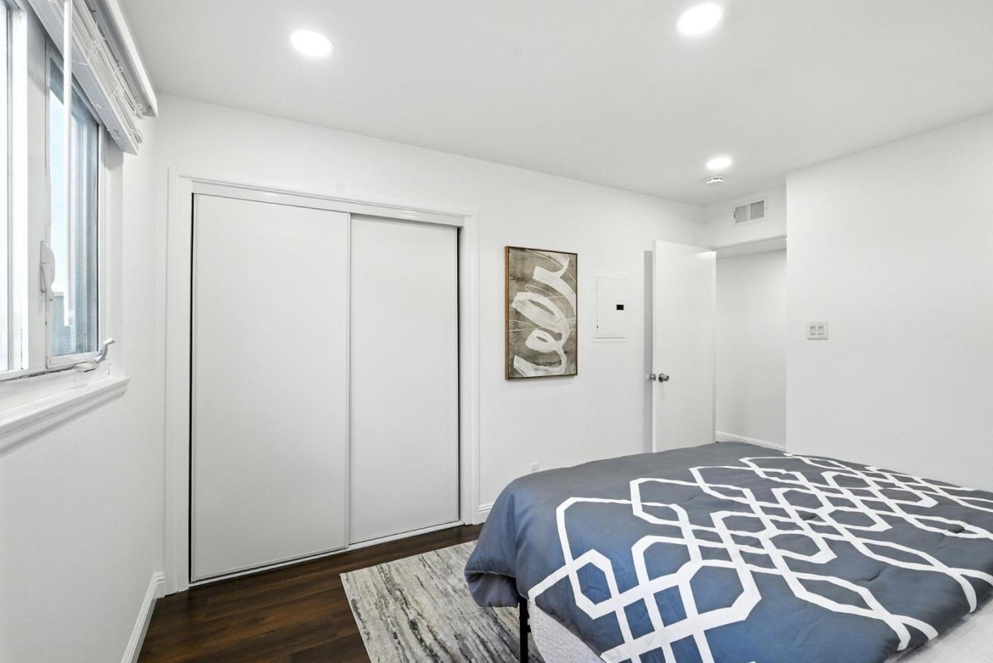 Detail Gallery Image 21 of 40 For 3015 Los Prados St #114,  San Mateo,  CA 94403 - 2 Beds | 2 Baths