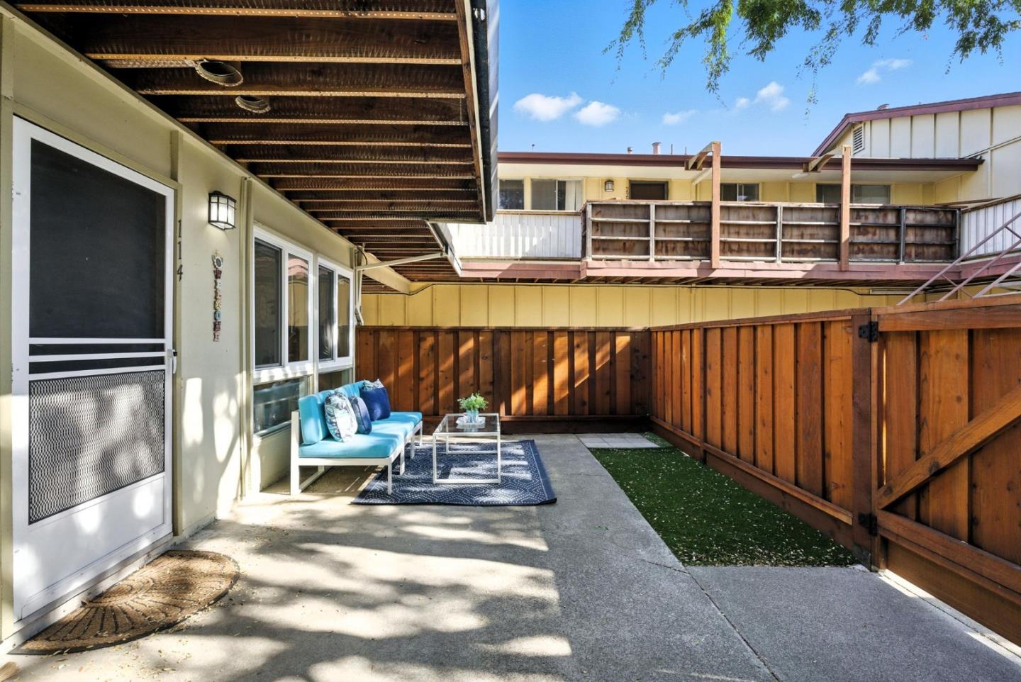 Detail Gallery Image 26 of 40 For 3015 Los Prados St #114,  San Mateo,  CA 94403 - 2 Beds | 2 Baths