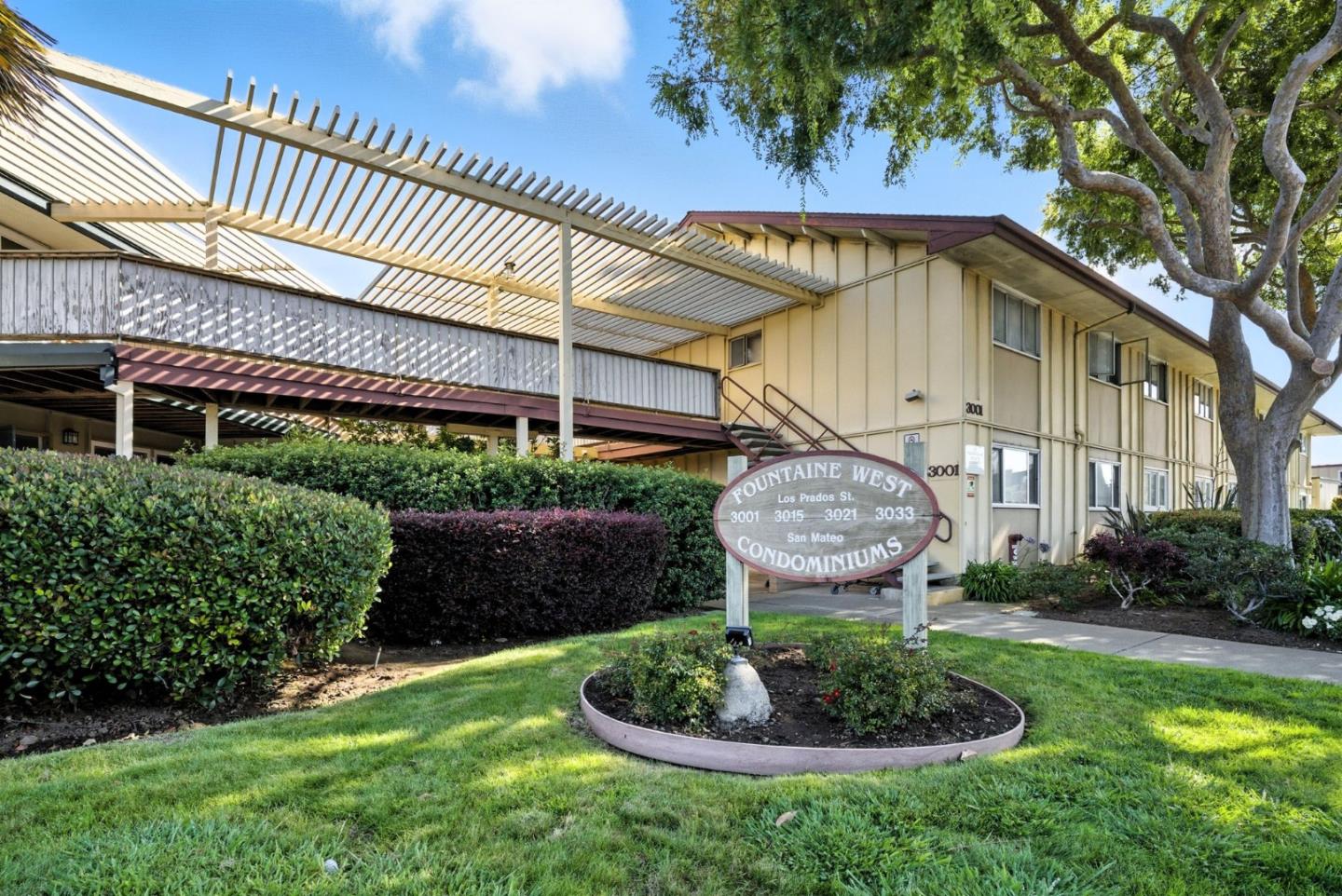 Detail Gallery Image 33 of 40 For 3015 Los Prados St #114,  San Mateo,  CA 94403 - 2 Beds | 2 Baths