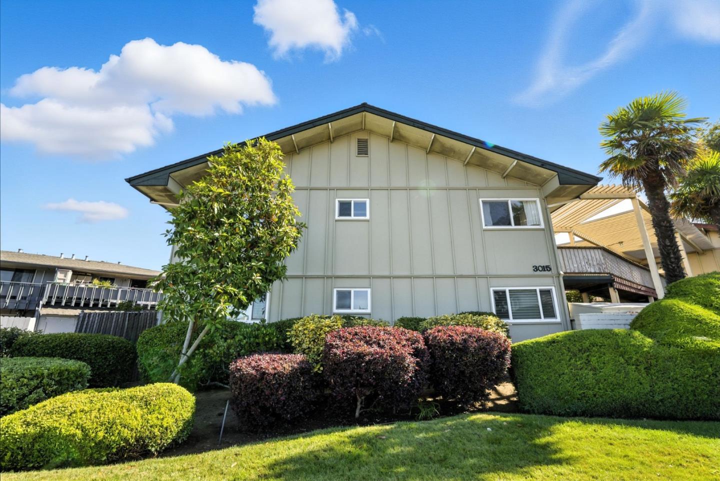 Detail Gallery Image 35 of 40 For 3015 Los Prados St #114,  San Mateo,  CA 94403 - 2 Beds | 2 Baths