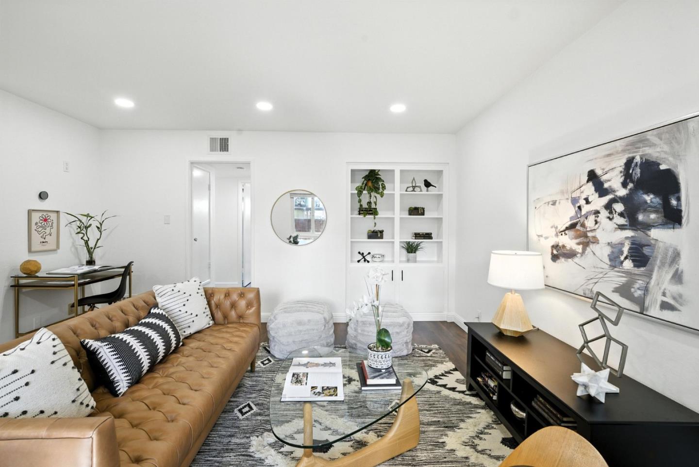 Detail Gallery Image 4 of 40 For 3015 Los Prados St #114,  San Mateo,  CA 94403 - 2 Beds | 2 Baths