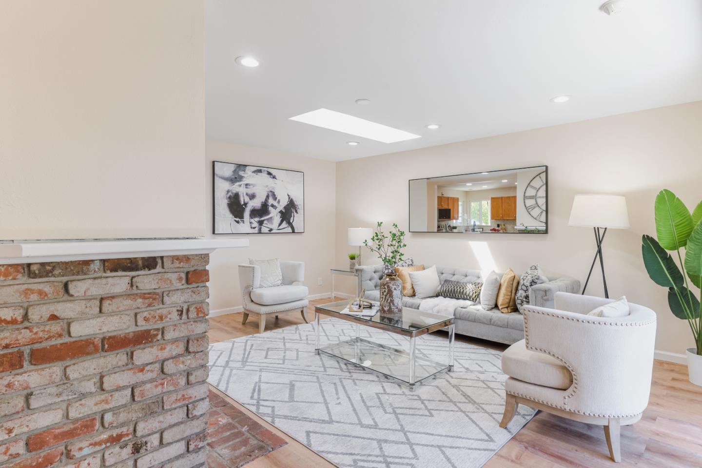 Detail Gallery Image 13 of 51 For 1801 Foxworthy Ave, San Jose,  CA 95124 - 3 Beds | 2 Baths
