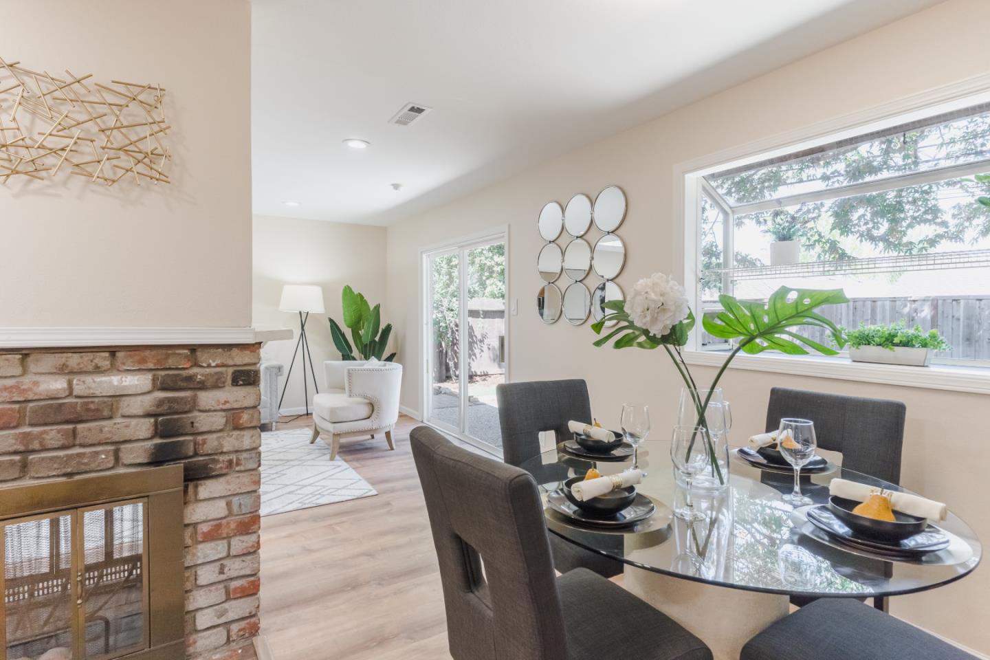 Detail Gallery Image 18 of 51 For 1801 Foxworthy Ave, San Jose,  CA 95124 - 3 Beds | 2 Baths