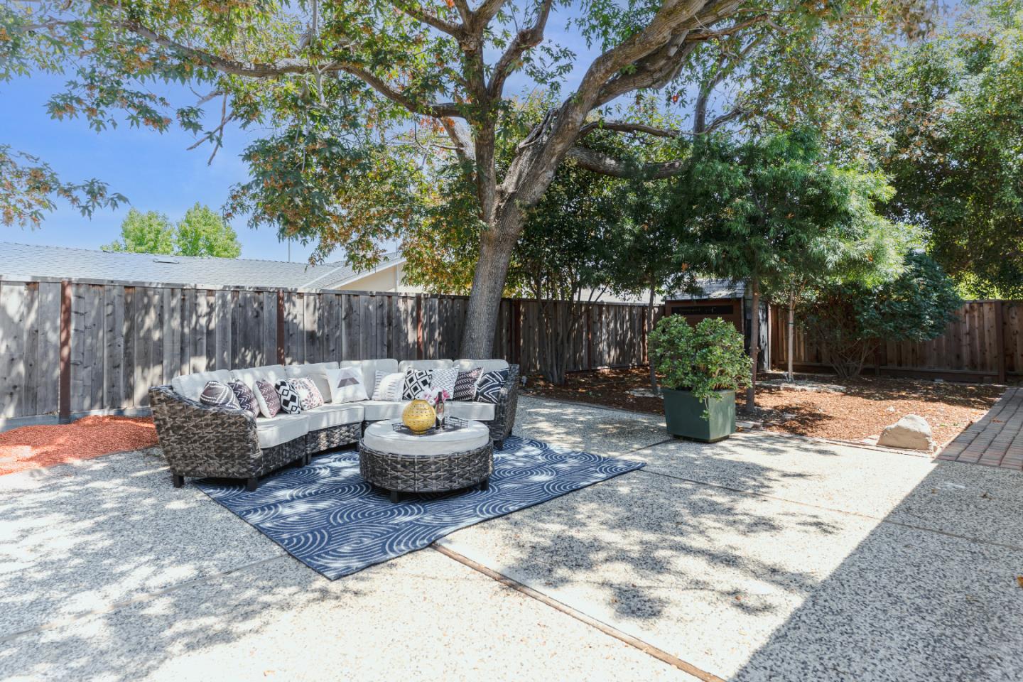 Detail Gallery Image 47 of 51 For 1801 Foxworthy Ave, San Jose,  CA 95124 - 3 Beds | 2 Baths