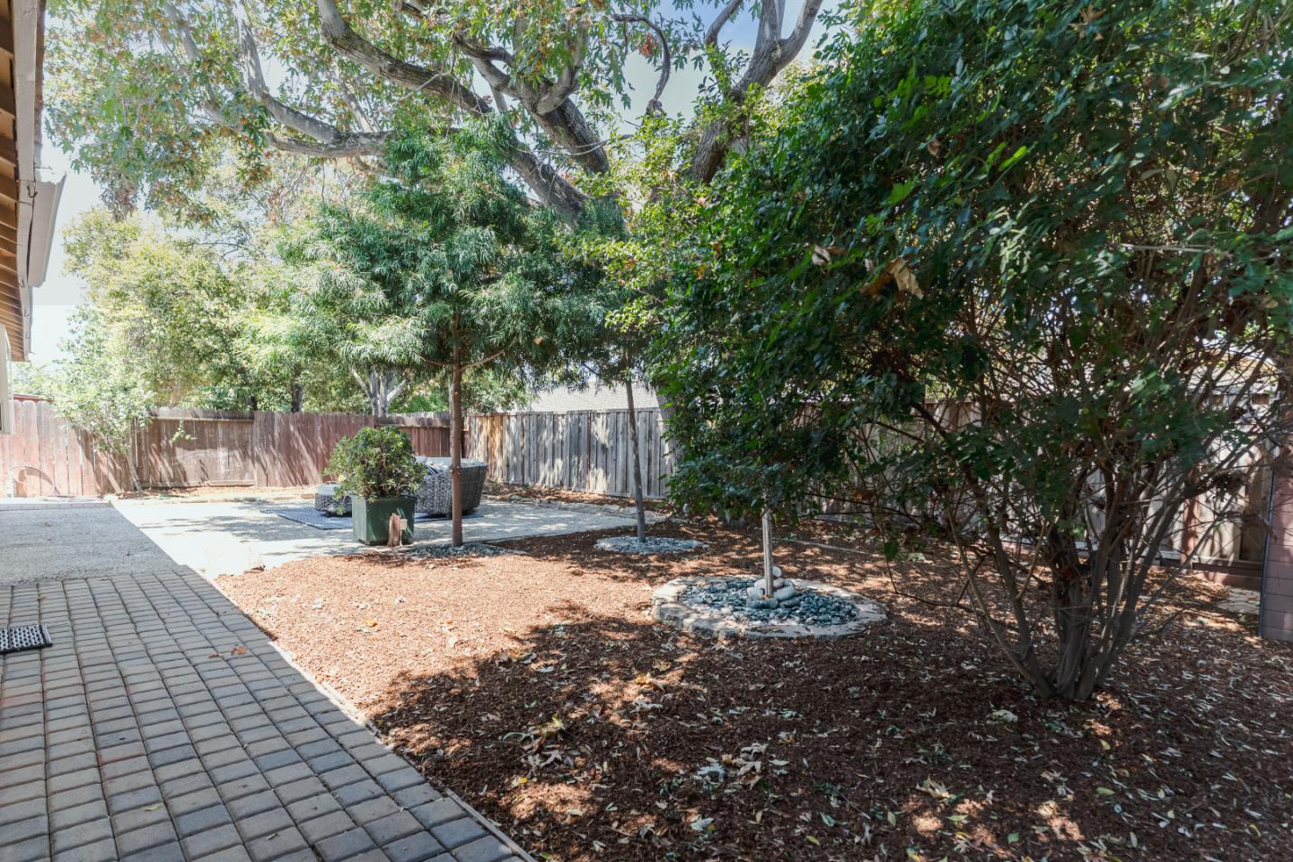 Detail Gallery Image 49 of 51 For 1801 Foxworthy Ave, San Jose,  CA 95124 - 3 Beds | 2 Baths