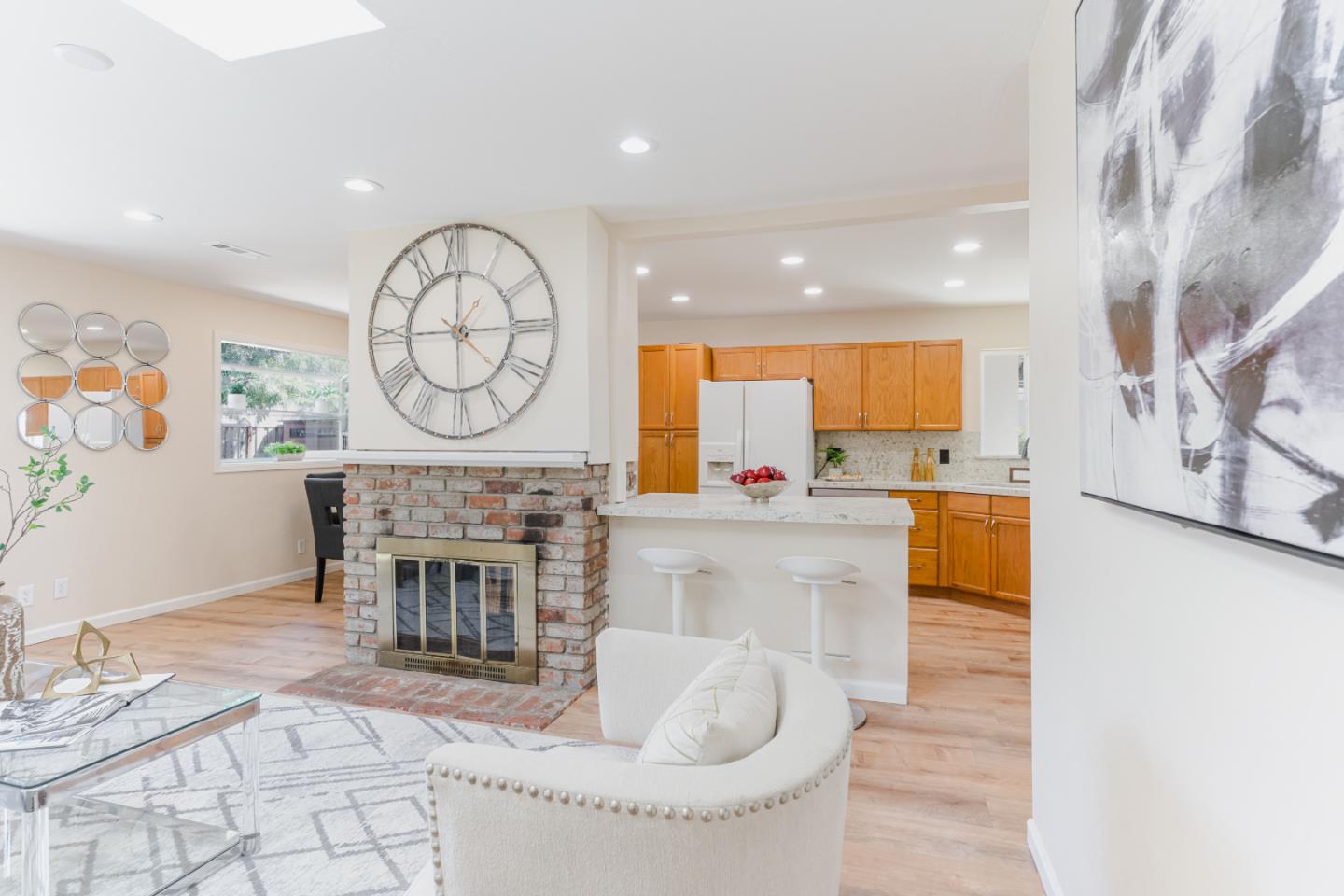 Detail Gallery Image 9 of 51 For 1801 Foxworthy Ave, San Jose,  CA 95124 - 3 Beds | 2 Baths