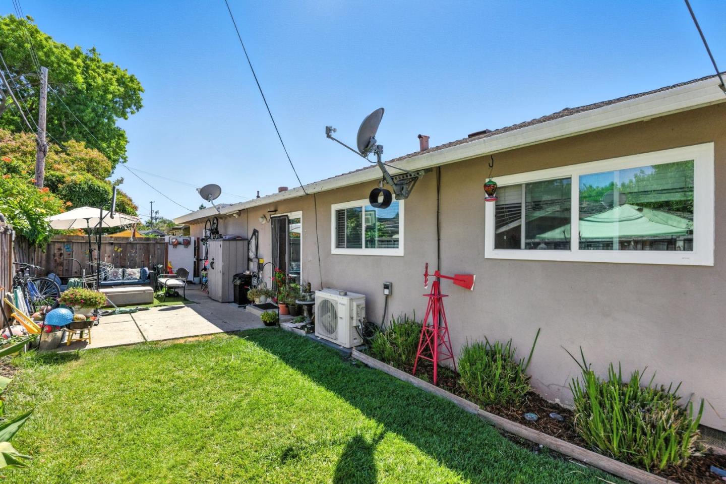 Detail Gallery Image 10 of 30 For 2475 Karen Dr, Santa Clara,  CA 95050 - – Beds | – Baths