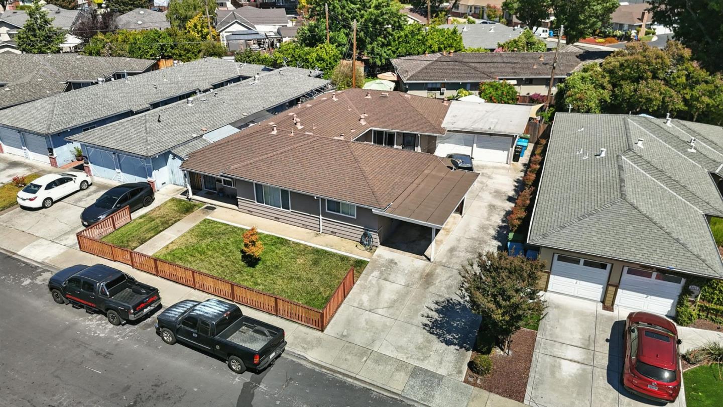 Detail Gallery Image 19 of 30 For 2475 Karen Dr, Santa Clara,  CA 95050 - – Beds | – Baths