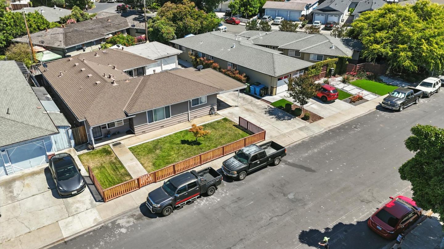 Detail Gallery Image 20 of 30 For 2475 Karen Dr, Santa Clara,  CA 95050 - – Beds | – Baths