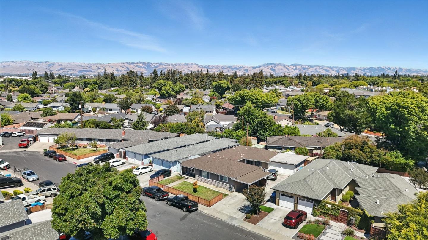 Detail Gallery Image 25 of 30 For 2475 Karen Dr, Santa Clara,  CA 95050 - – Beds | – Baths