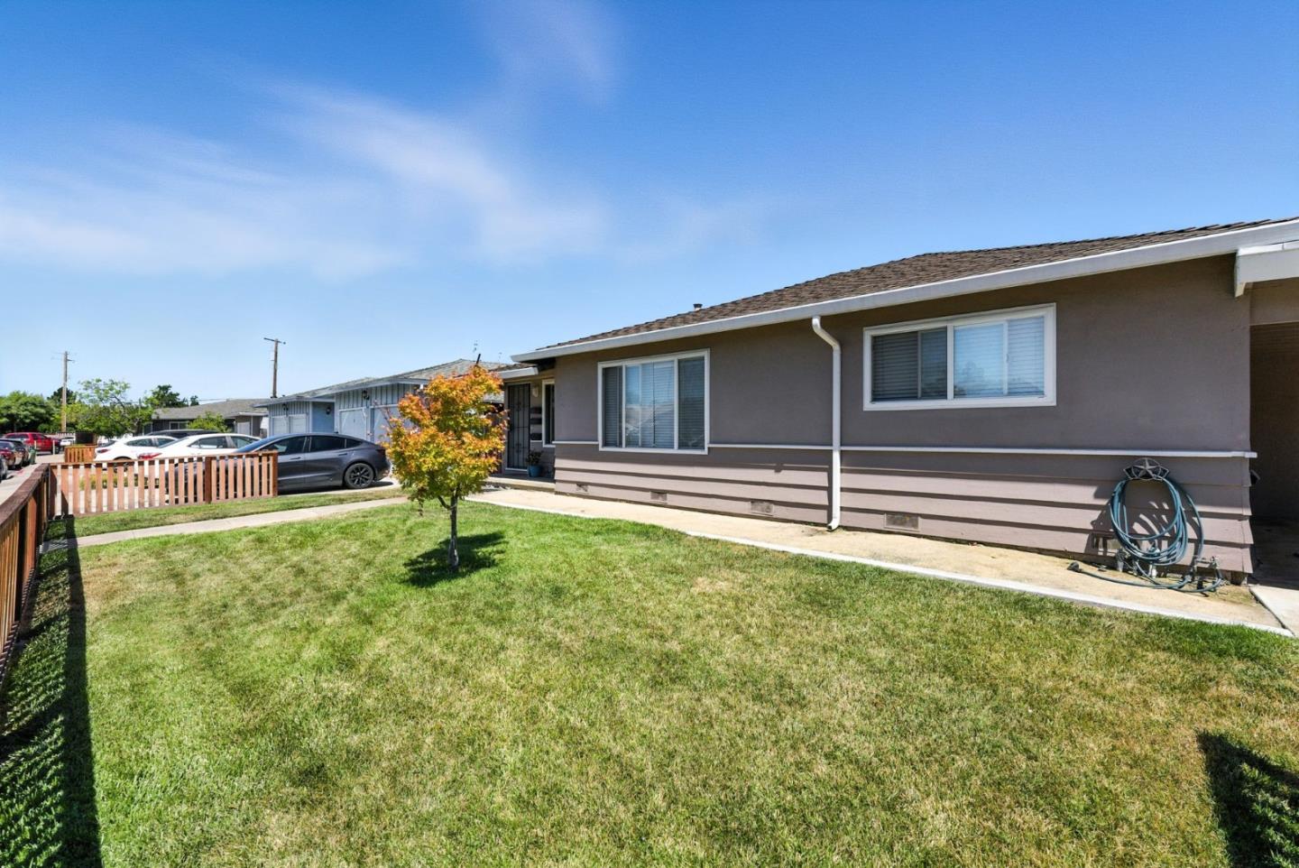 Detail Gallery Image 3 of 30 For 2475 Karen Dr, Santa Clara,  CA 95050 - – Beds | – Baths