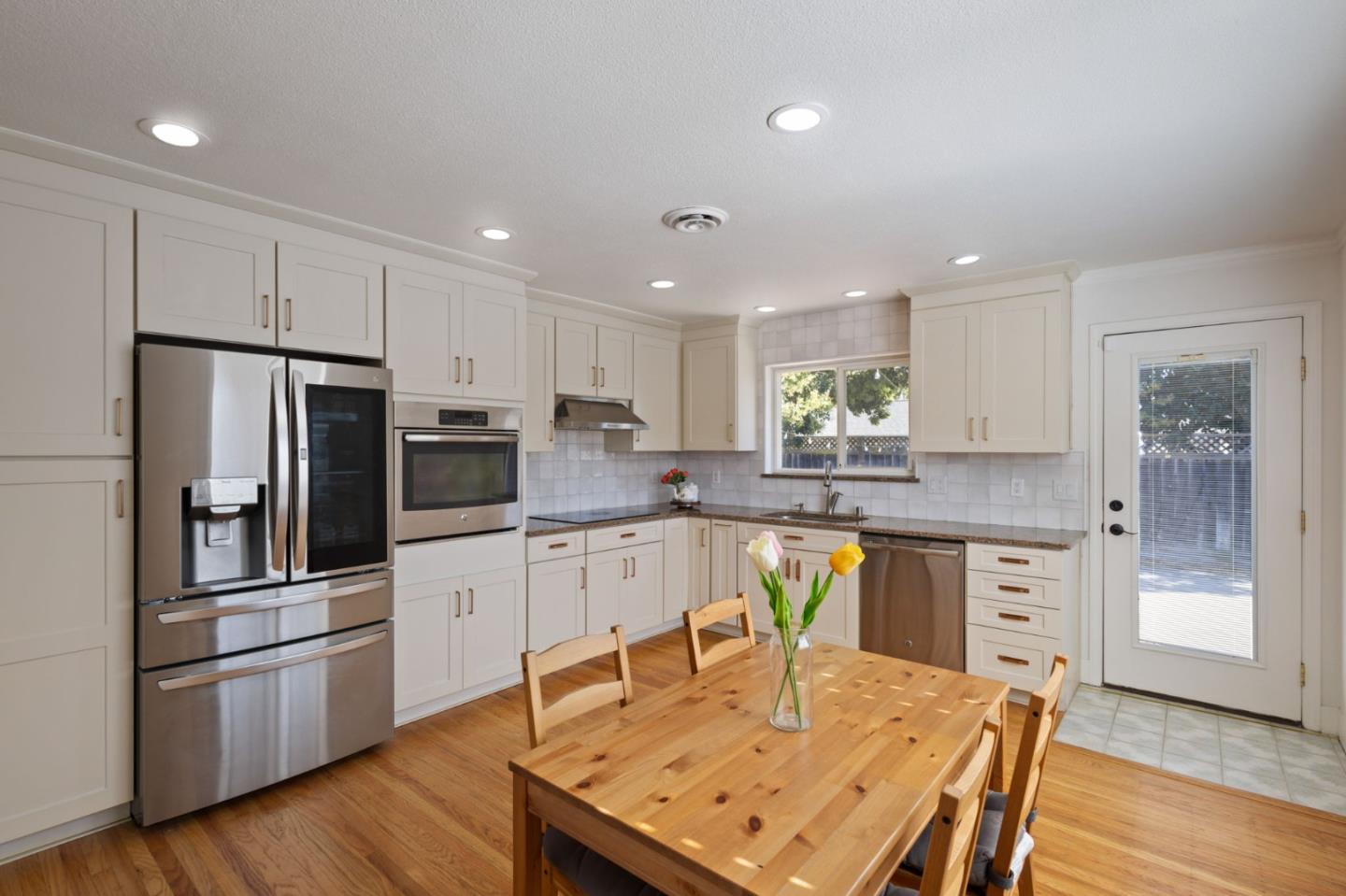 Detail Gallery Image 6 of 23 For 3959 Purdue Way, Livermore,  CA 94550 - 3 Beds | 2 Baths