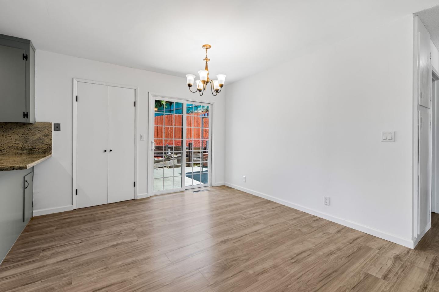 Detail Gallery Image 10 of 39 For 45 Crescent Dr, Watsonville,  CA 95076 - 3 Beds | 2 Baths