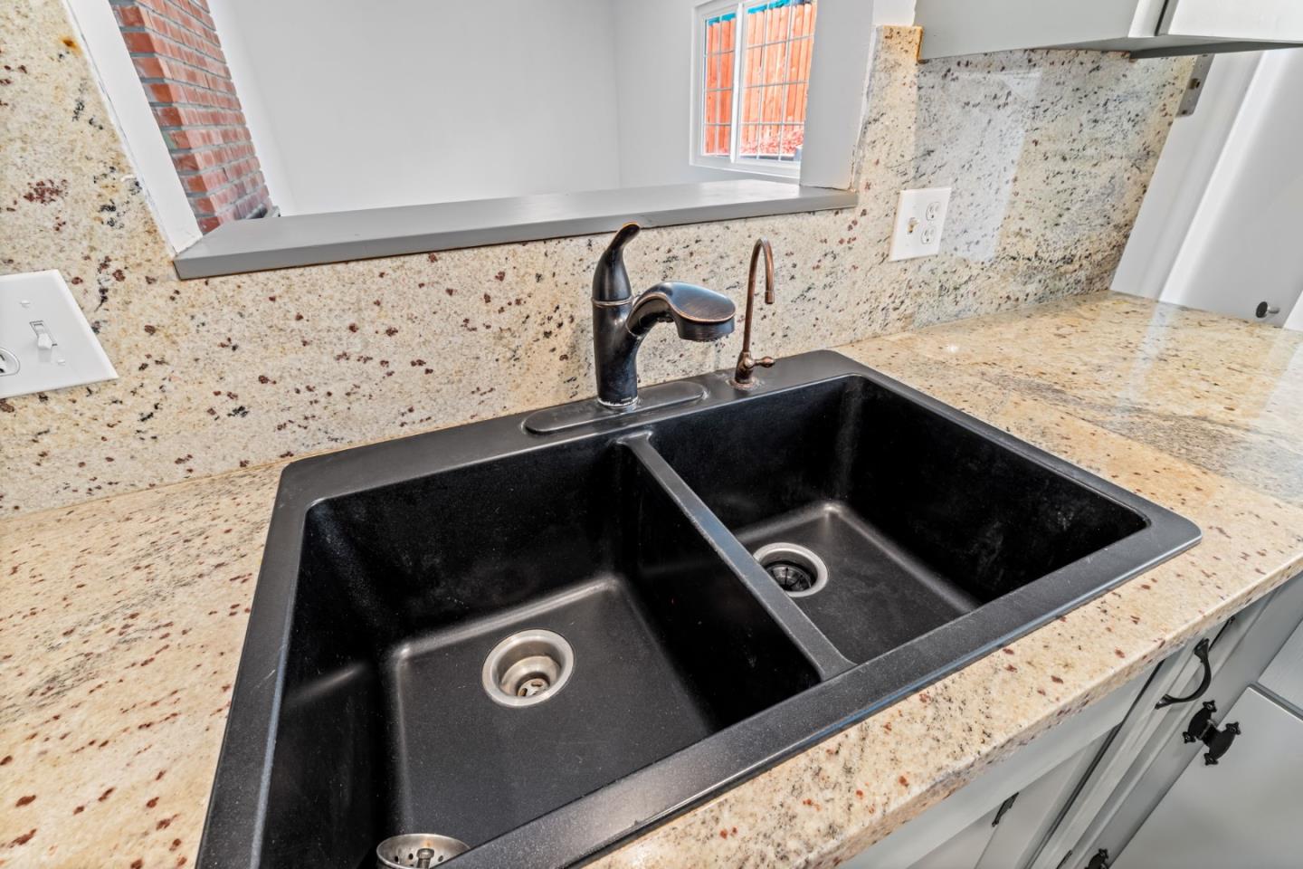 Detail Gallery Image 16 of 39 For 45 Crescent Dr, Watsonville,  CA 95076 - 3 Beds | 2 Baths