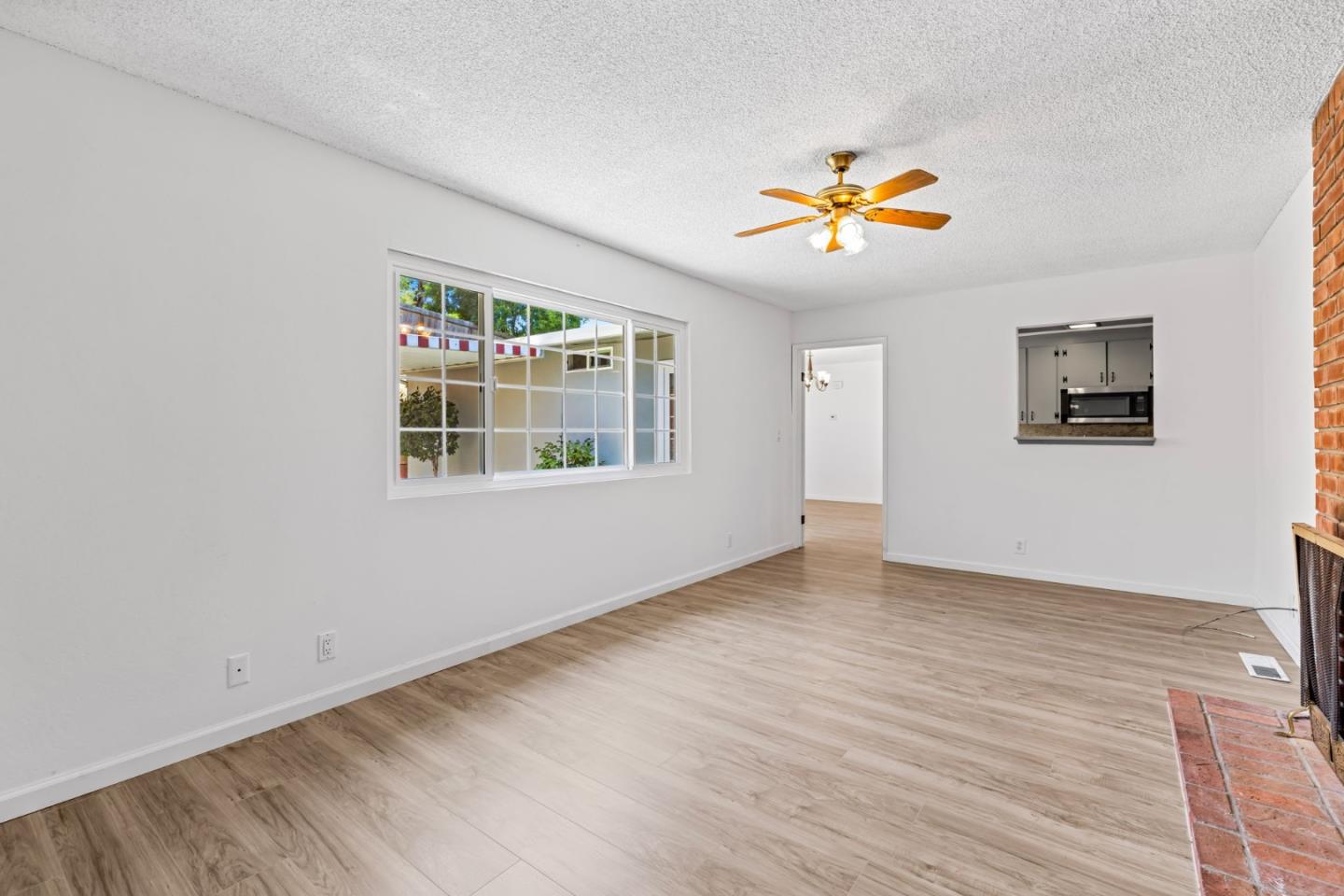 Detail Gallery Image 19 of 39 For 45 Crescent Dr, Watsonville,  CA 95076 - 3 Beds | 2 Baths