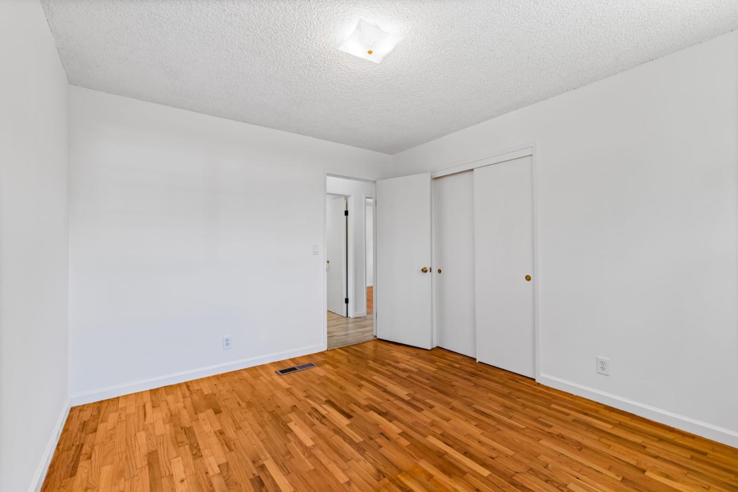 Detail Gallery Image 22 of 39 For 45 Crescent Dr, Watsonville,  CA 95076 - 3 Beds | 2 Baths