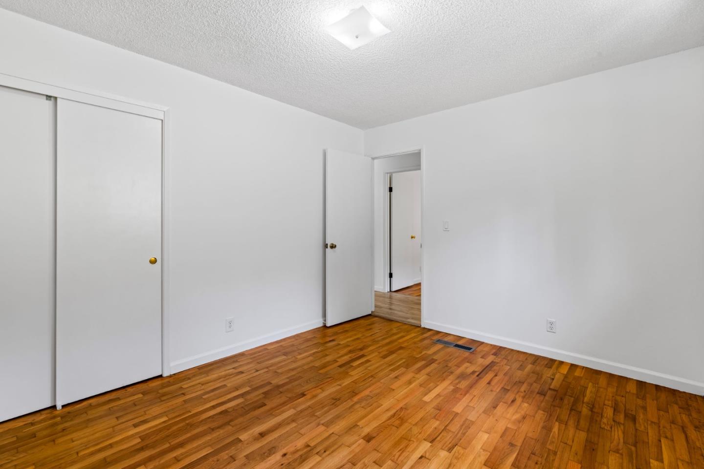 Detail Gallery Image 26 of 39 For 45 Crescent Dr, Watsonville,  CA 95076 - 3 Beds | 2 Baths
