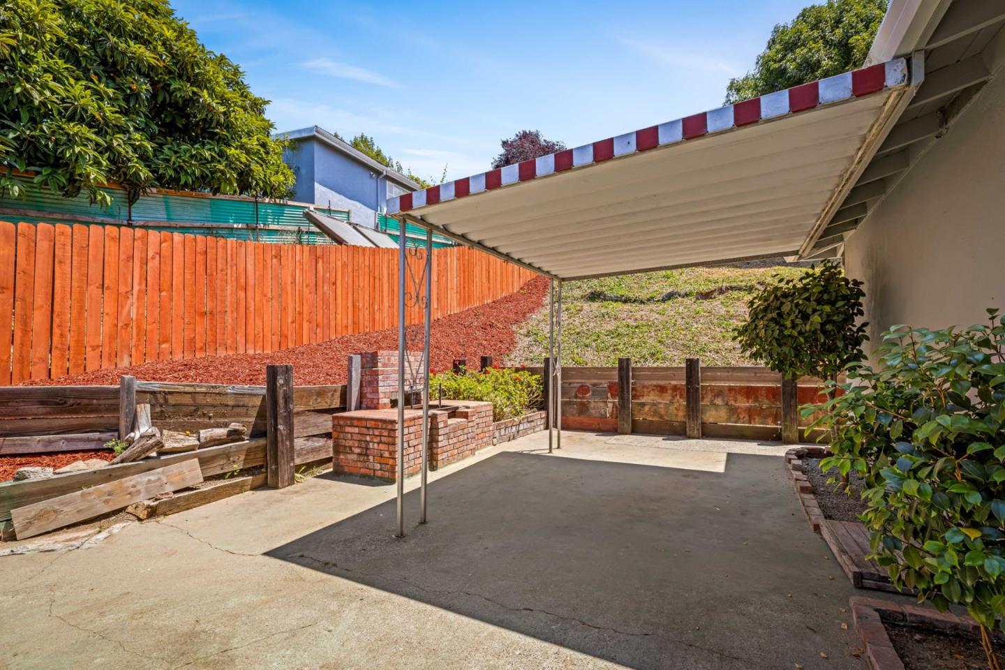 Detail Gallery Image 32 of 39 For 45 Crescent Dr, Watsonville,  CA 95076 - 3 Beds | 2 Baths