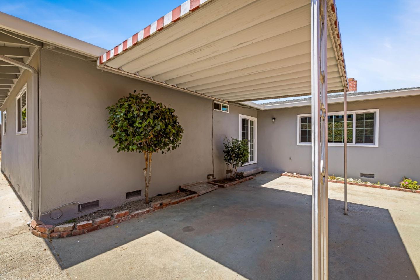 Detail Gallery Image 35 of 39 For 45 Crescent Dr, Watsonville,  CA 95076 - 3 Beds | 2 Baths