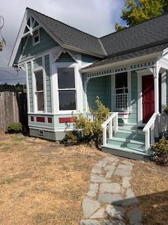 Detail Gallery Image 2 of 9 For 212 Fern St, Santa Cruz,  CA 95060 - – Beds | – Baths