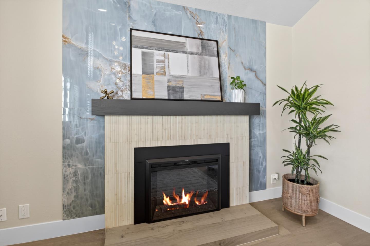 Detail Gallery Image 10 of 40 For 15 Norse Ct, Pleasant Hill,  CA 94523 - 4 Beds | 2 Baths