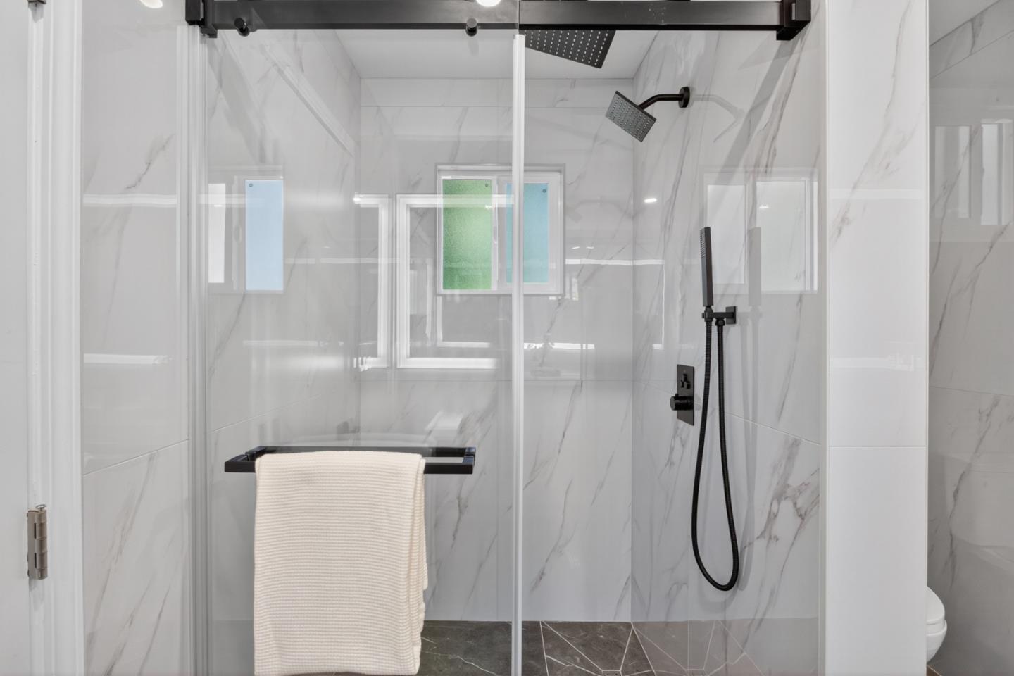 Detail Gallery Image 28 of 40 For 15 Norse Ct, Pleasant Hill,  CA 94523 - 4 Beds | 2 Baths