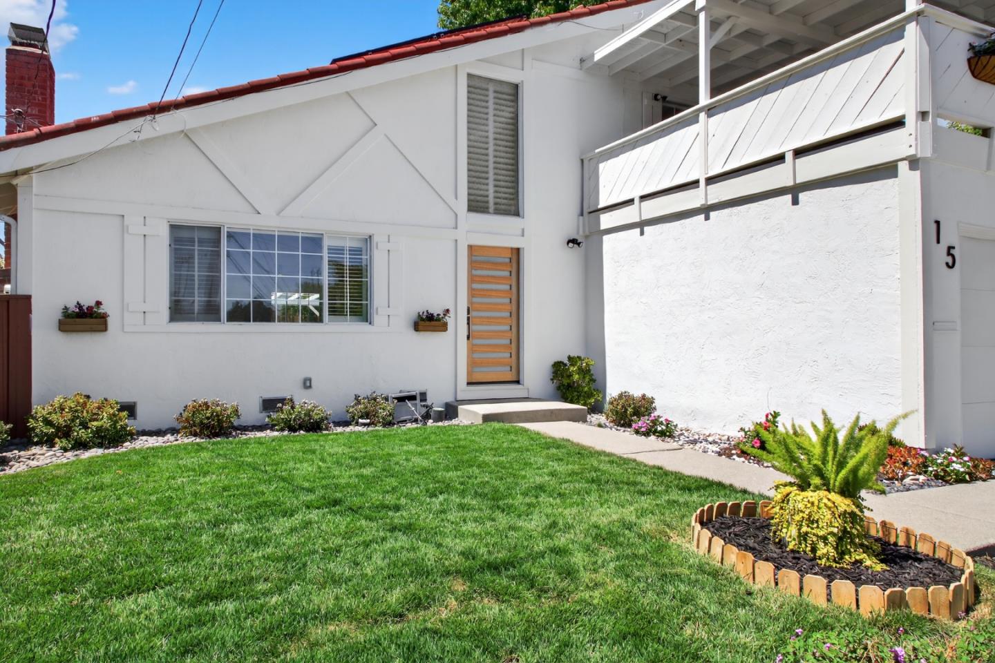 Detail Gallery Image 4 of 40 For 15 Norse Ct, Pleasant Hill,  CA 94523 - 4 Beds | 2 Baths