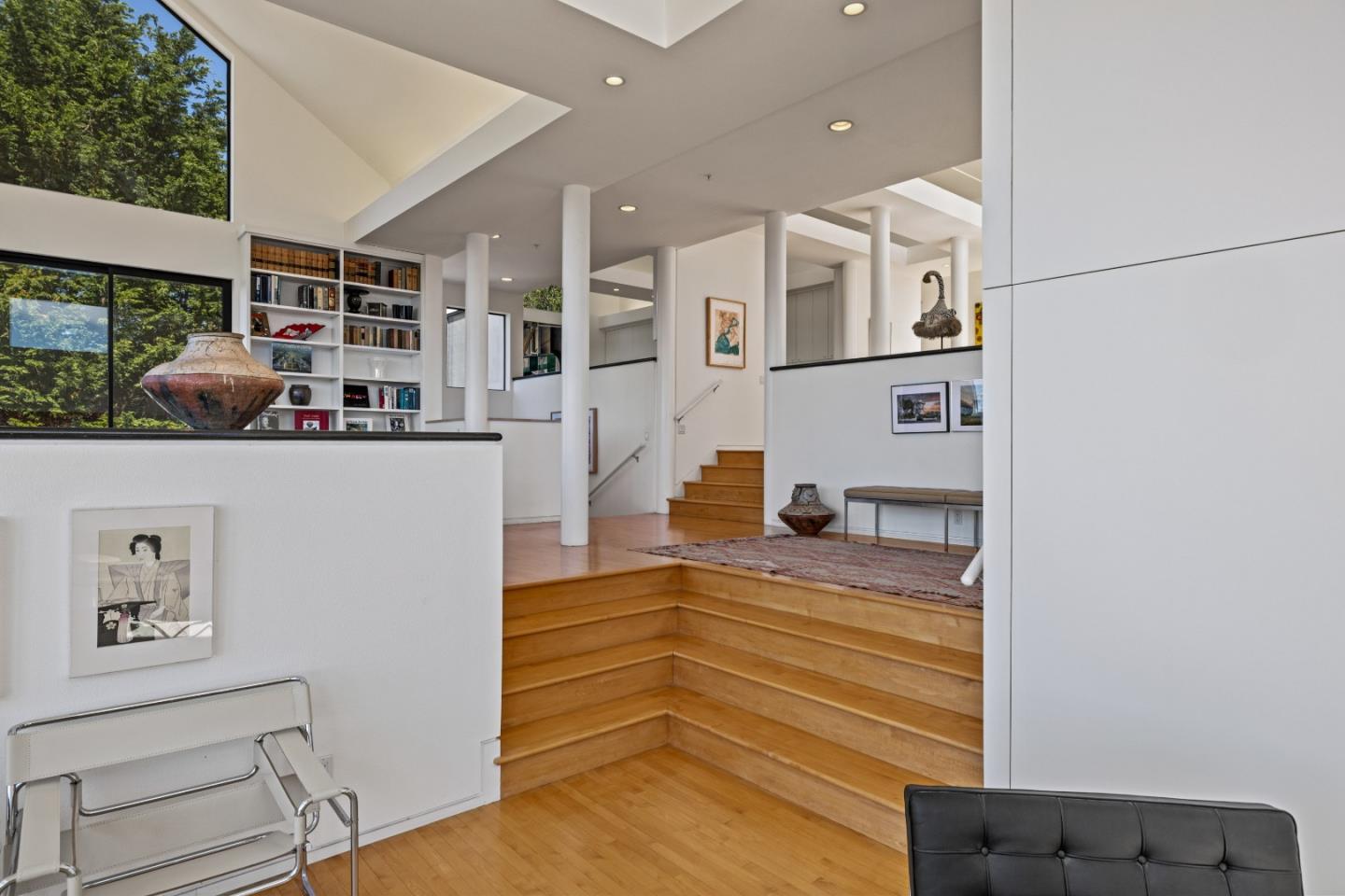 Detail Gallery Image 20 of 54 For 10450 Saddle Rd, Monterey,  CA 93940 - 3 Beds | 2/1 Baths