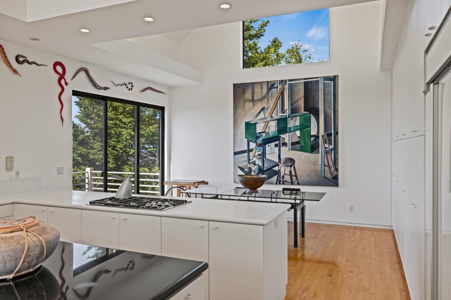 Detail Gallery Image 33 of 54 For 10450 Saddle Rd, Monterey,  CA 93940 - 3 Beds | 2/1 Baths