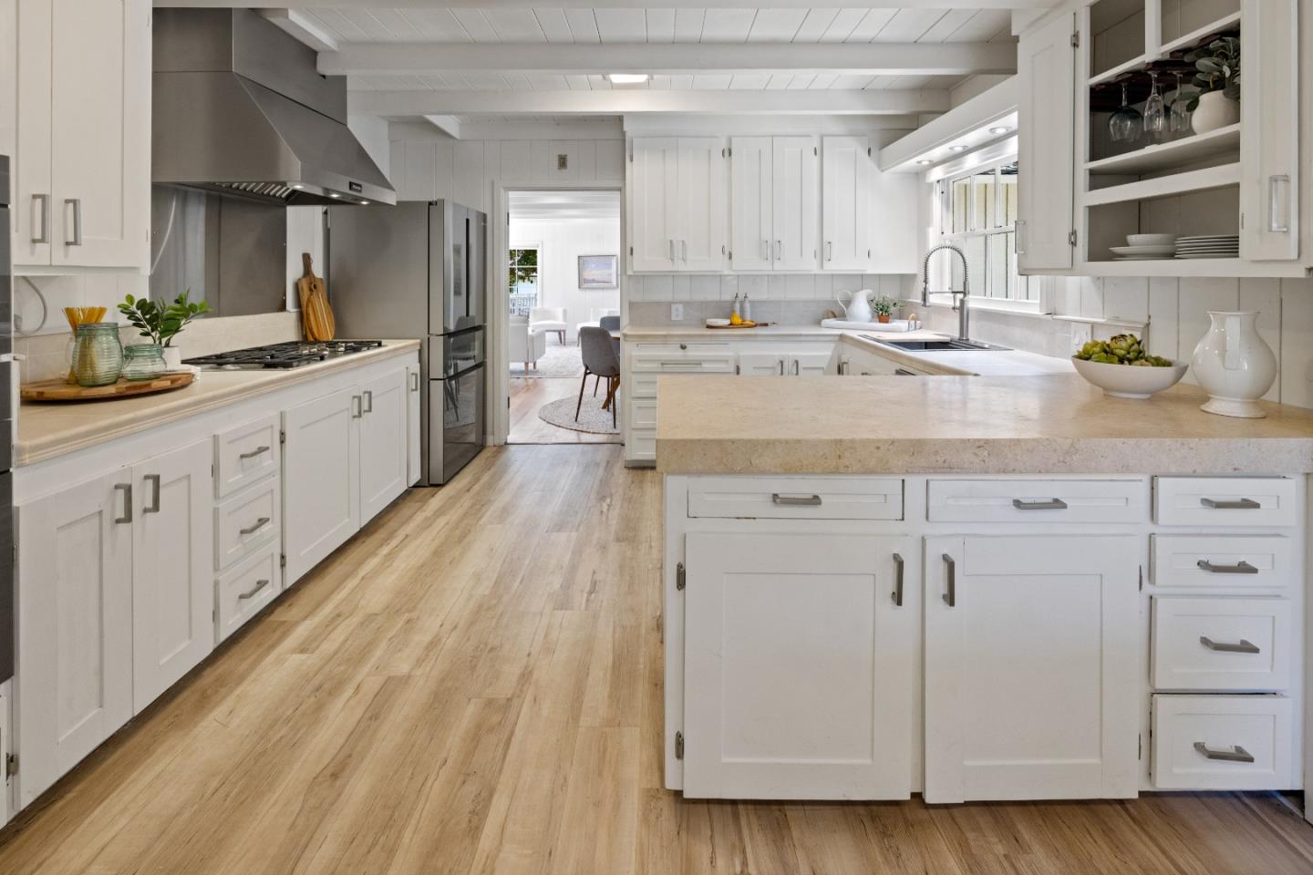 Detail Gallery Image 10 of 24 For 25905 Junipero Ave, Carmel,  CA 93923 - 4 Beds | 2 Baths