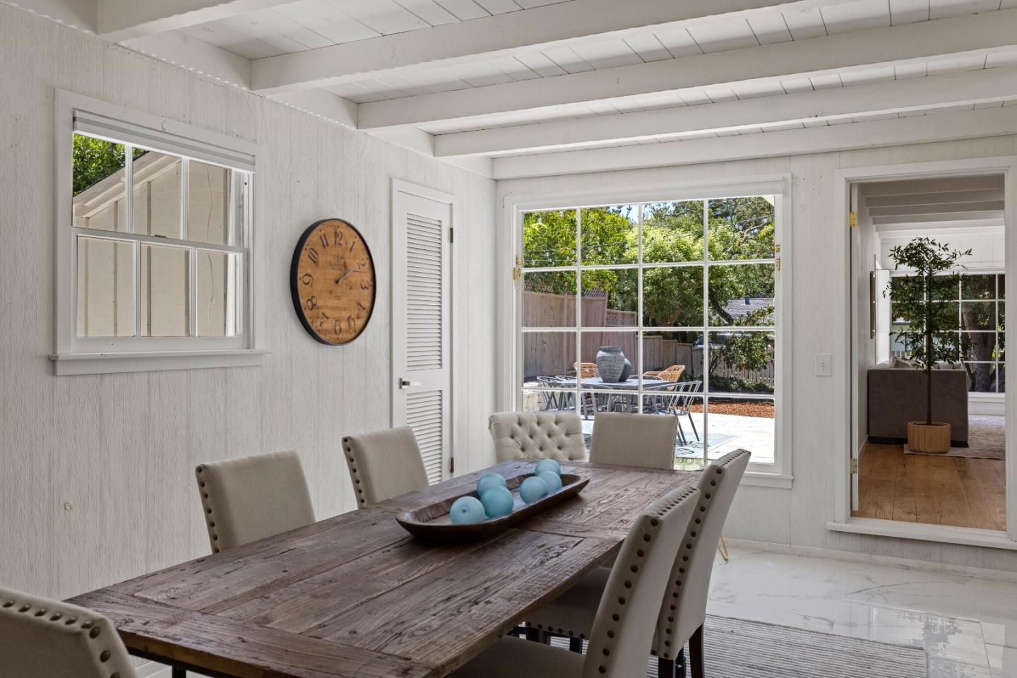 Detail Gallery Image 11 of 24 For 25905 Junipero Ave, Carmel,  CA 93923 - 4 Beds | 2 Baths