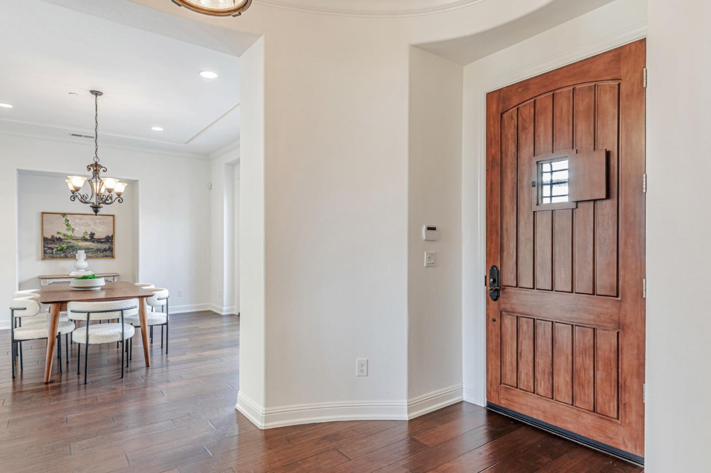 Detail Gallery Image 13 of 70 For 325 Peebles Ave, Morgan Hill,  CA 95037 - 5 Beds | 3/1 Baths