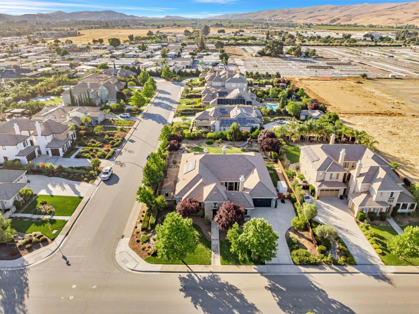 Detail Gallery Image 64 of 70 For 325 Peebles Ave, Morgan Hill,  CA 95037 - 5 Beds | 3/1 Baths