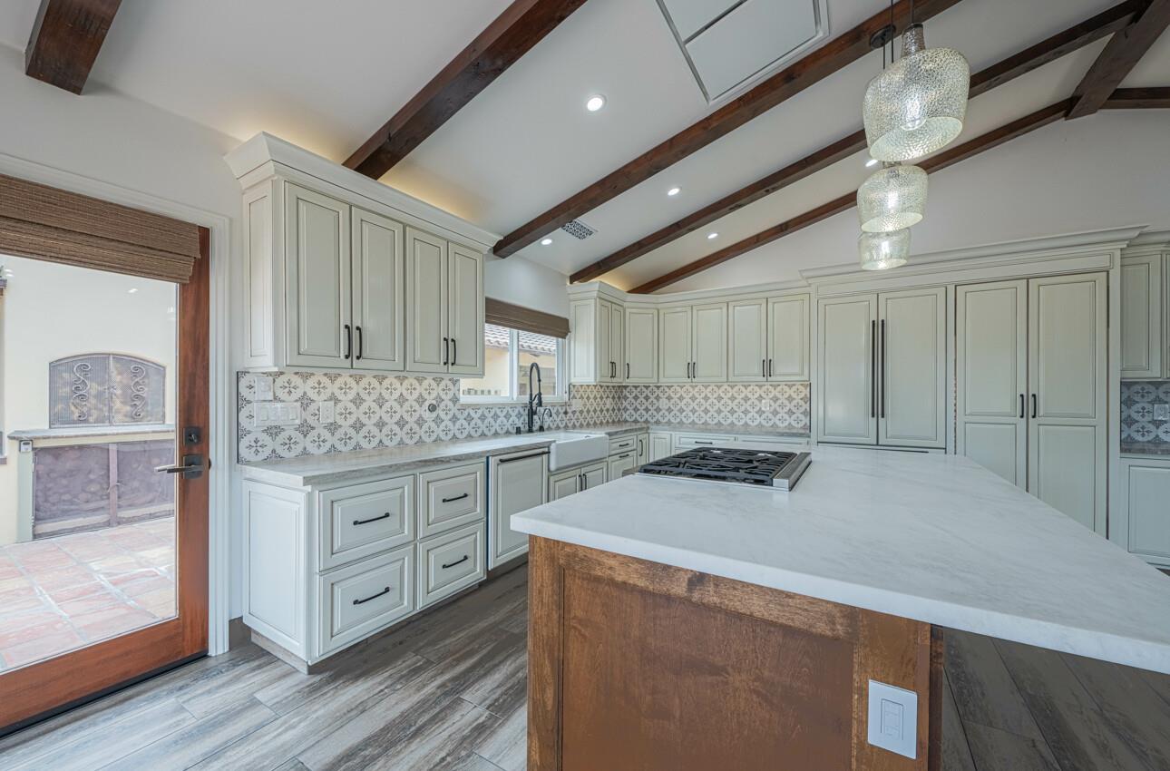 Detail Gallery Image 12 of 50 For 10883 Assisi Way, Salinas,  CA 93907 - 3 Beds | 2 Baths