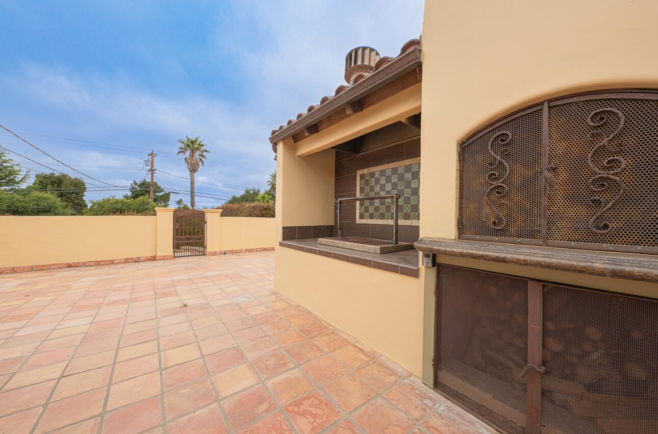 Detail Gallery Image 15 of 50 For 10883 Assisi Way, Salinas,  CA 93907 - 3 Beds | 2 Baths