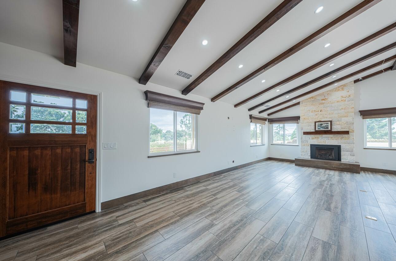 Detail Gallery Image 4 of 50 For 10883 Assisi Way, Salinas,  CA 93907 - 3 Beds | 2 Baths